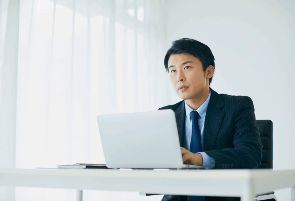 Should We Take A Personal Loan Or Use Emergency Savings In Singapore?
